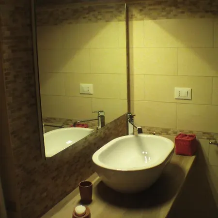 La Grotta Bed & Breakfast *