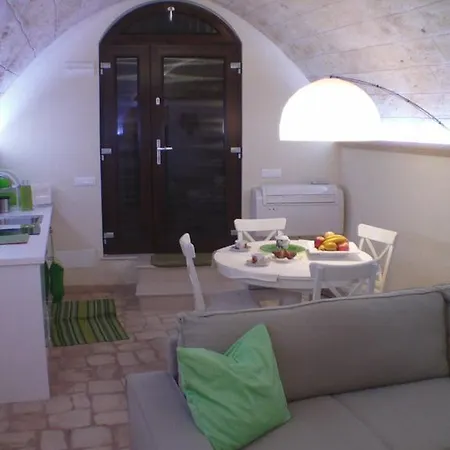 Bed & Breakfast La Grotta Mesagne
